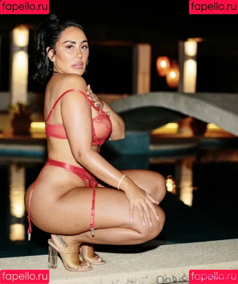 Sophie Kasaei Onlyfans Photo Gallery 