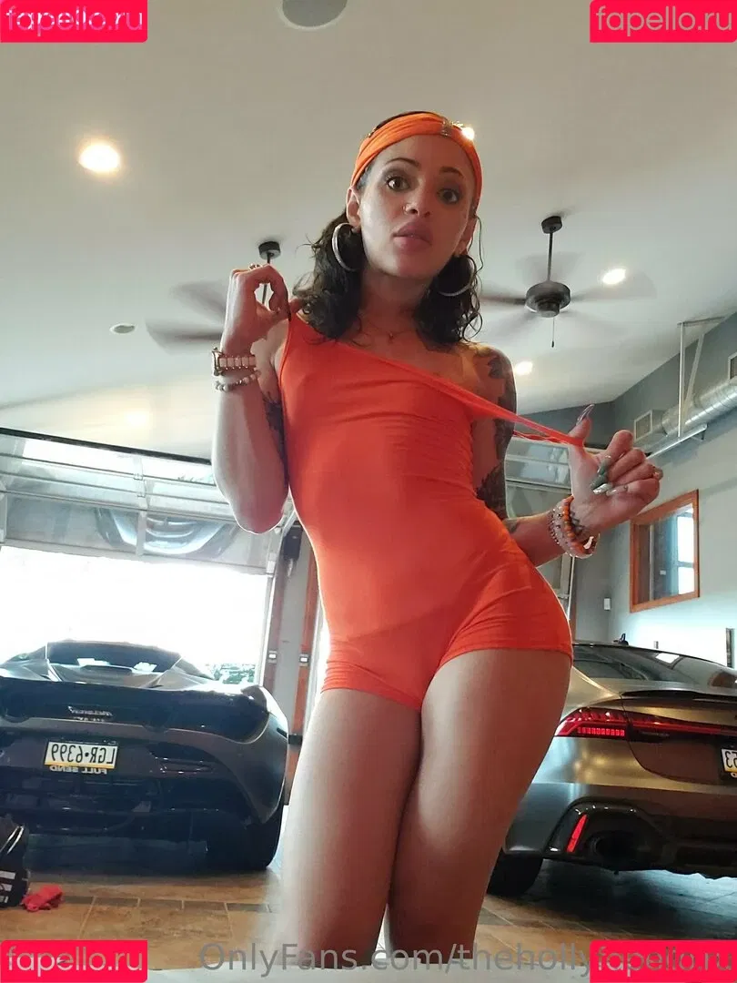 Holly Hendrix Onlyfans Photo Gallery 