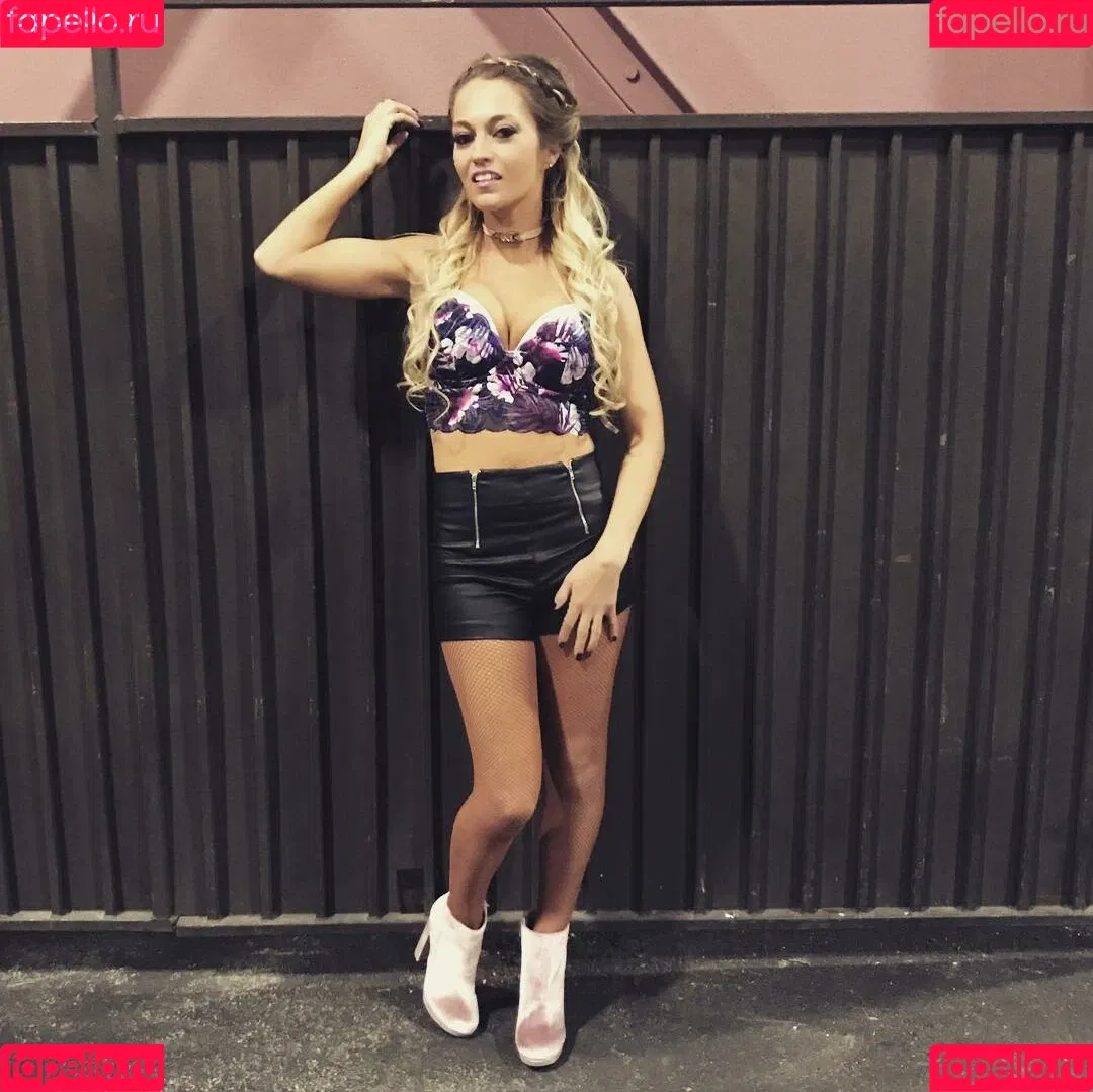 Alisha Edwards Onlyfans Photo Gallery 