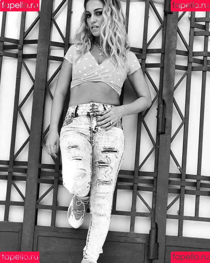 Alisha Edwards Onlyfans Photo Gallery 