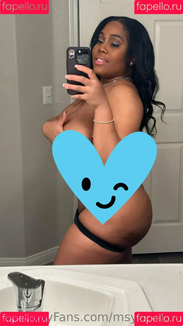 msyummys Onlyfans Photo Gallery 