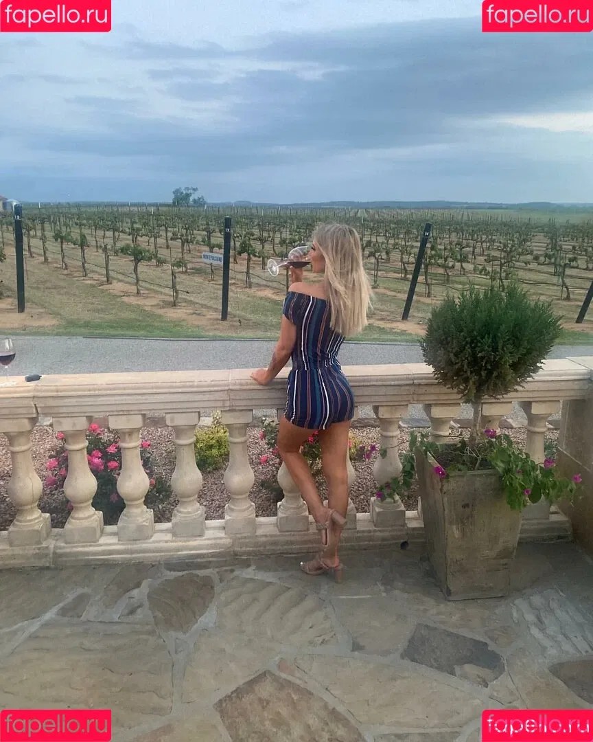 Avery Trail Onlyfans Photo Gallery 