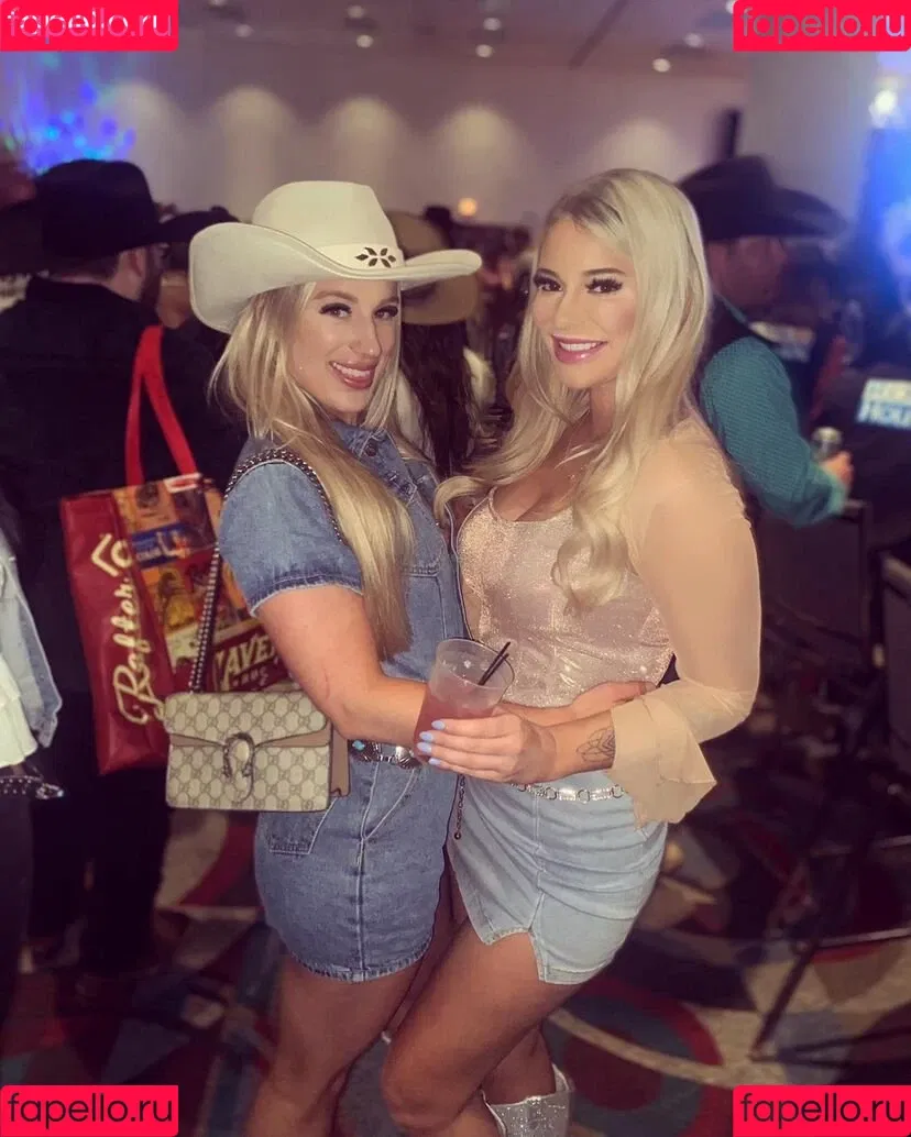 Avery Trail Onlyfans Photo Gallery 