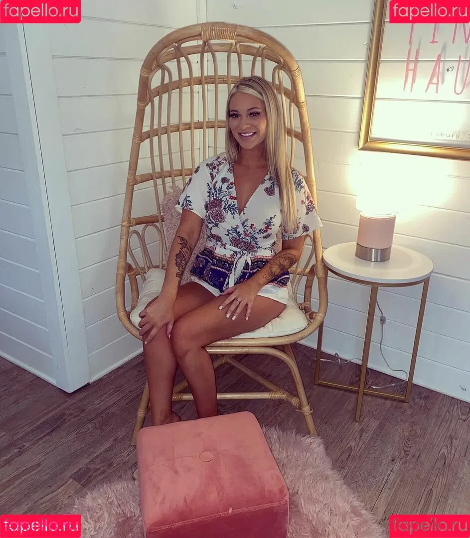 Avery Trail Onlyfans Photo Gallery 