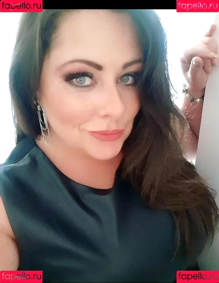 Annie Onlyfans Photo Gallery 