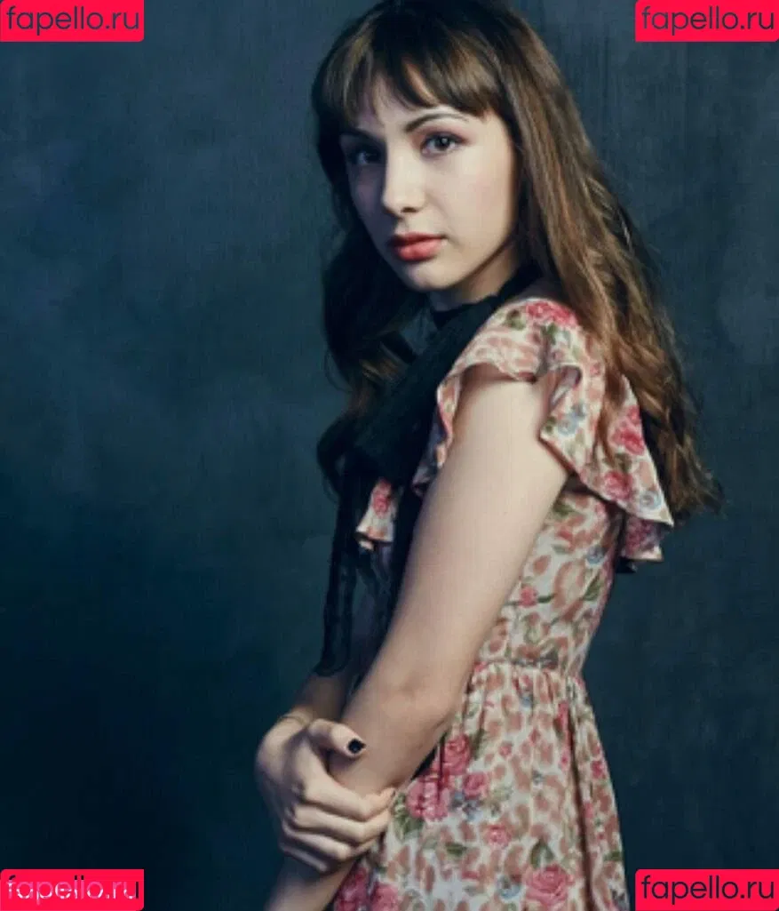 Hannah Marks Onlyfans Photo Gallery 