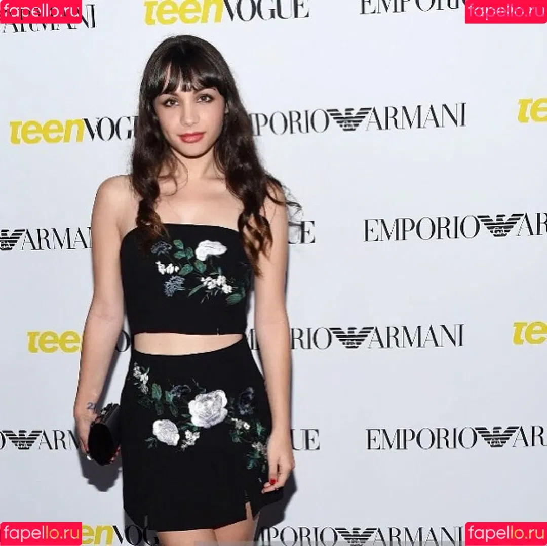 Hannah Marks Onlyfans Photo Gallery 