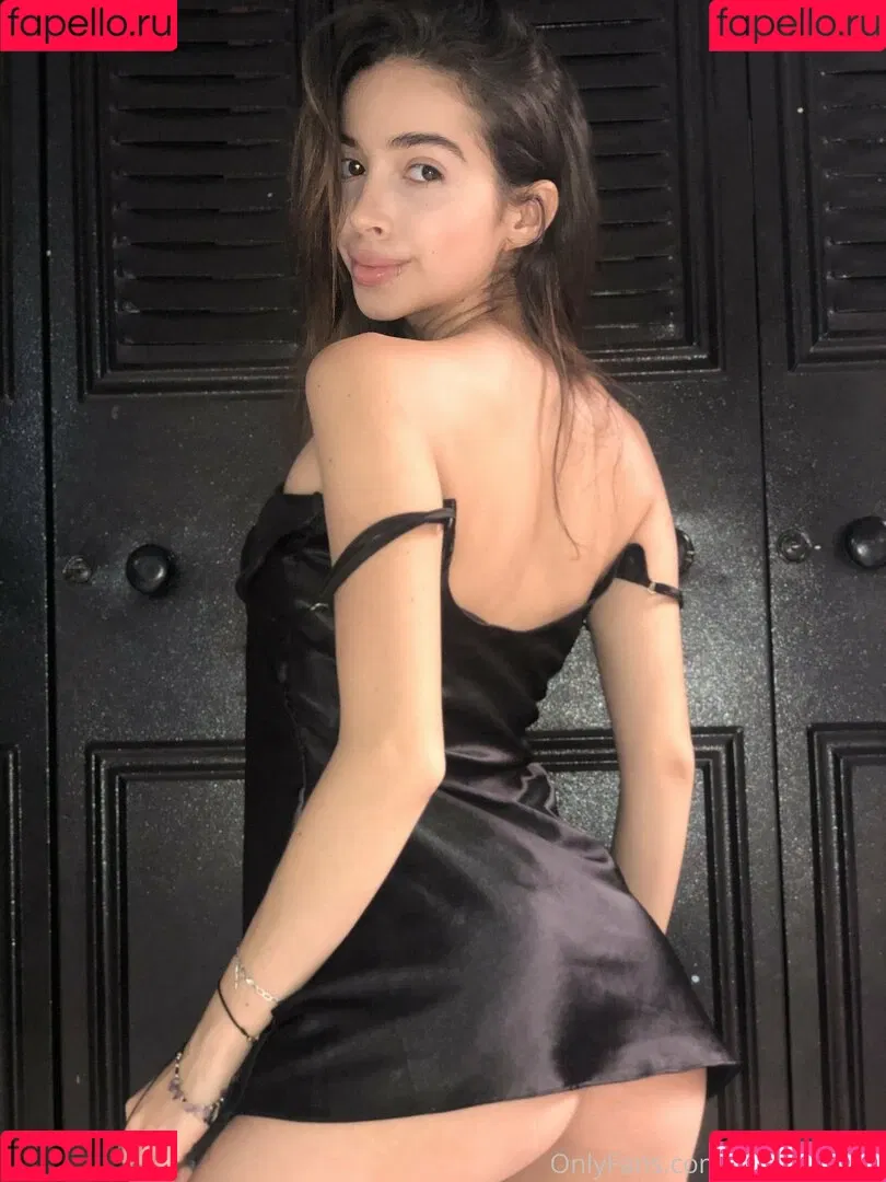 emmybeehz Onlyfans Photo Gallery 