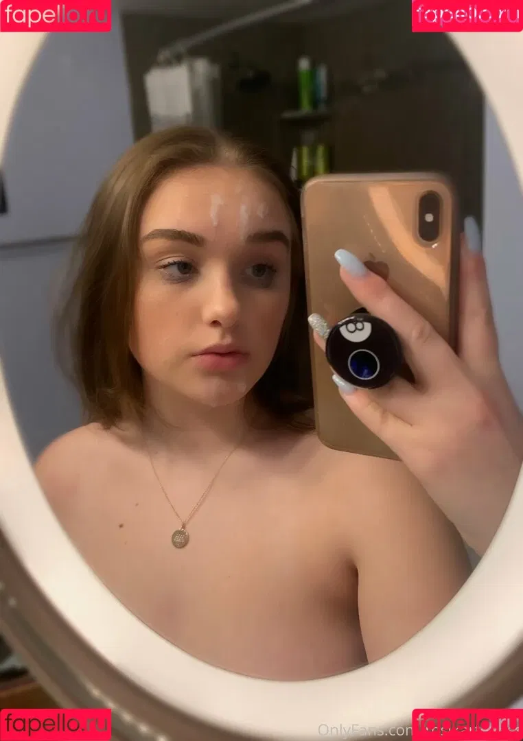 rosikarterkiss Onlyfans Photo Gallery 