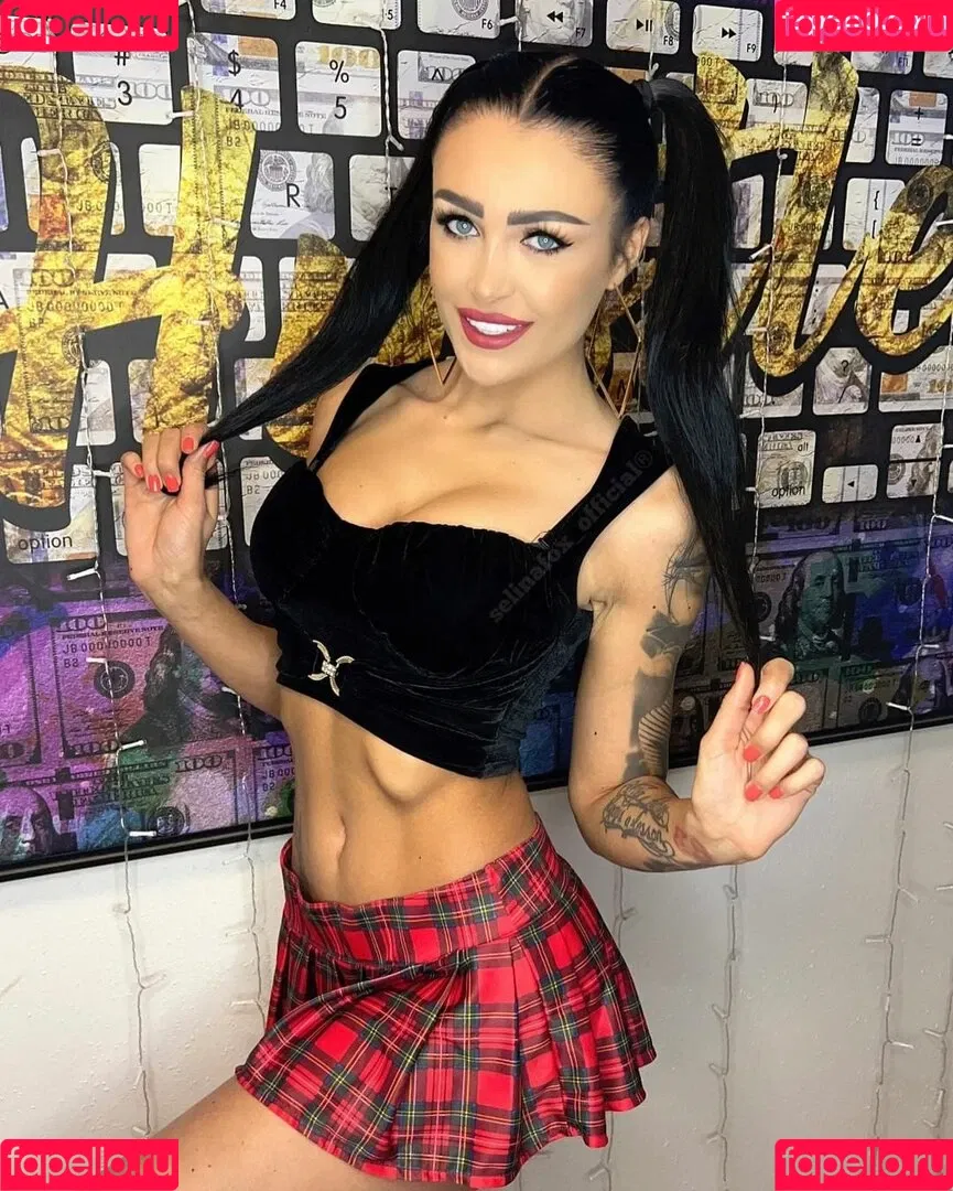 Selina Fox Onlyfans Photo Gallery 