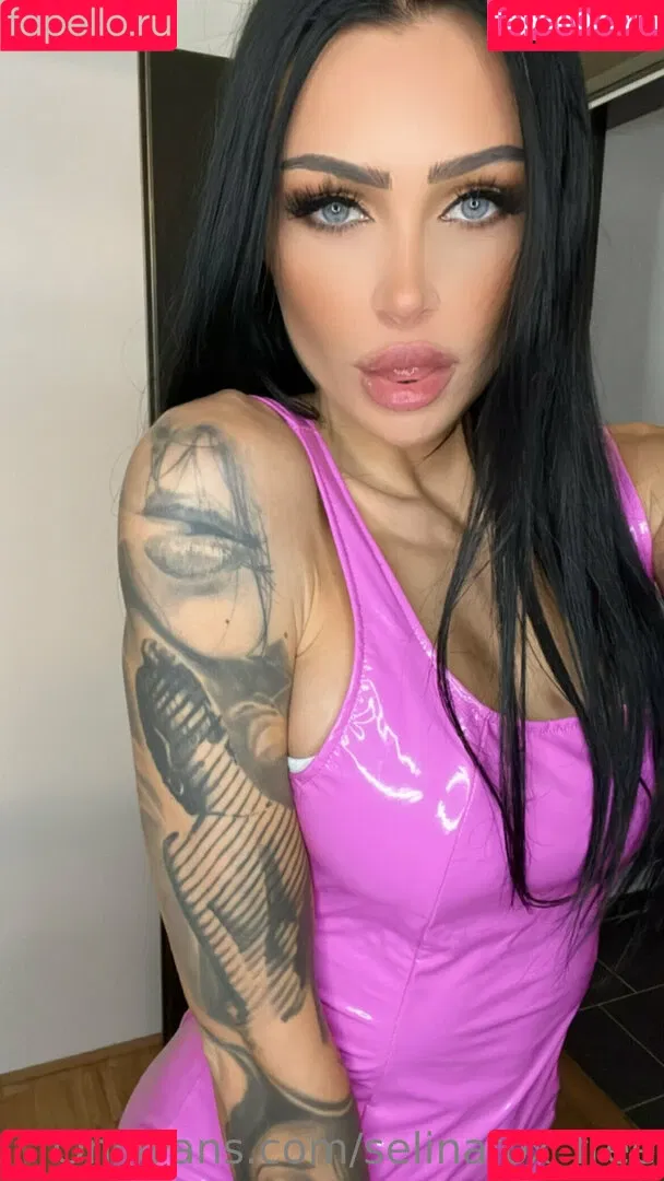 Selina Fox Onlyfans Photo Gallery 