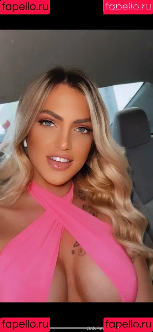 theeveemarie Onlyfans Photo Gallery 