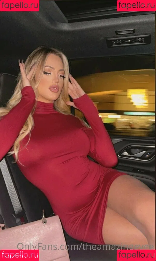 theeveemarie Onlyfans Photo Gallery 
