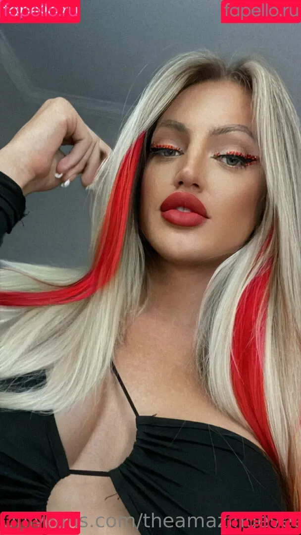 theeveemarie Onlyfans Photo Gallery 