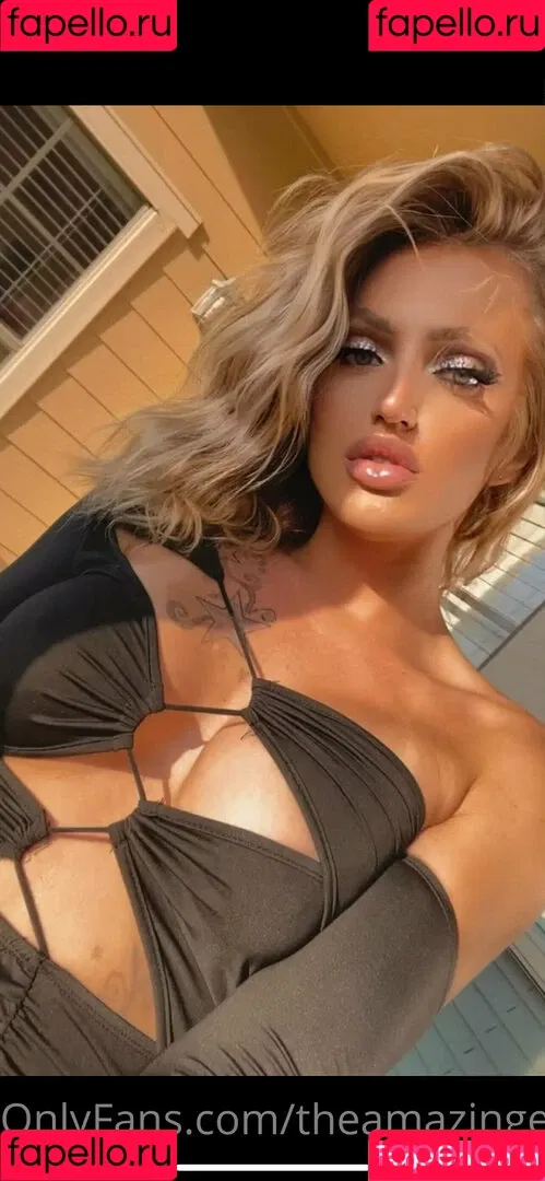 theeveemarie Onlyfans Photo Gallery 