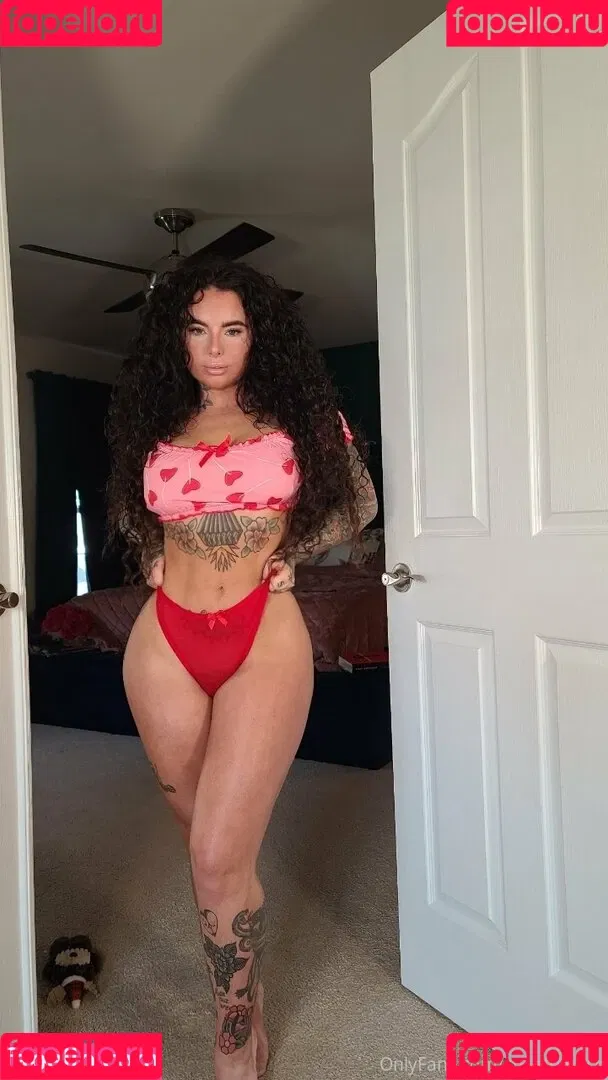 christymack Onlyfans Photo Gallery 