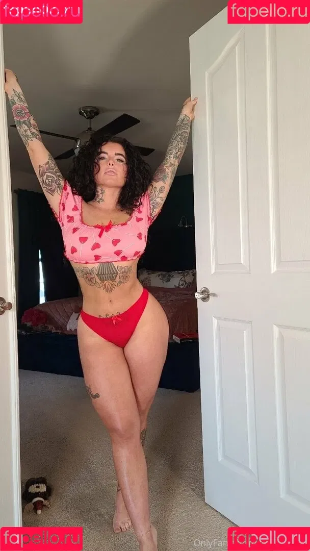 christymack Onlyfans Photo Gallery 