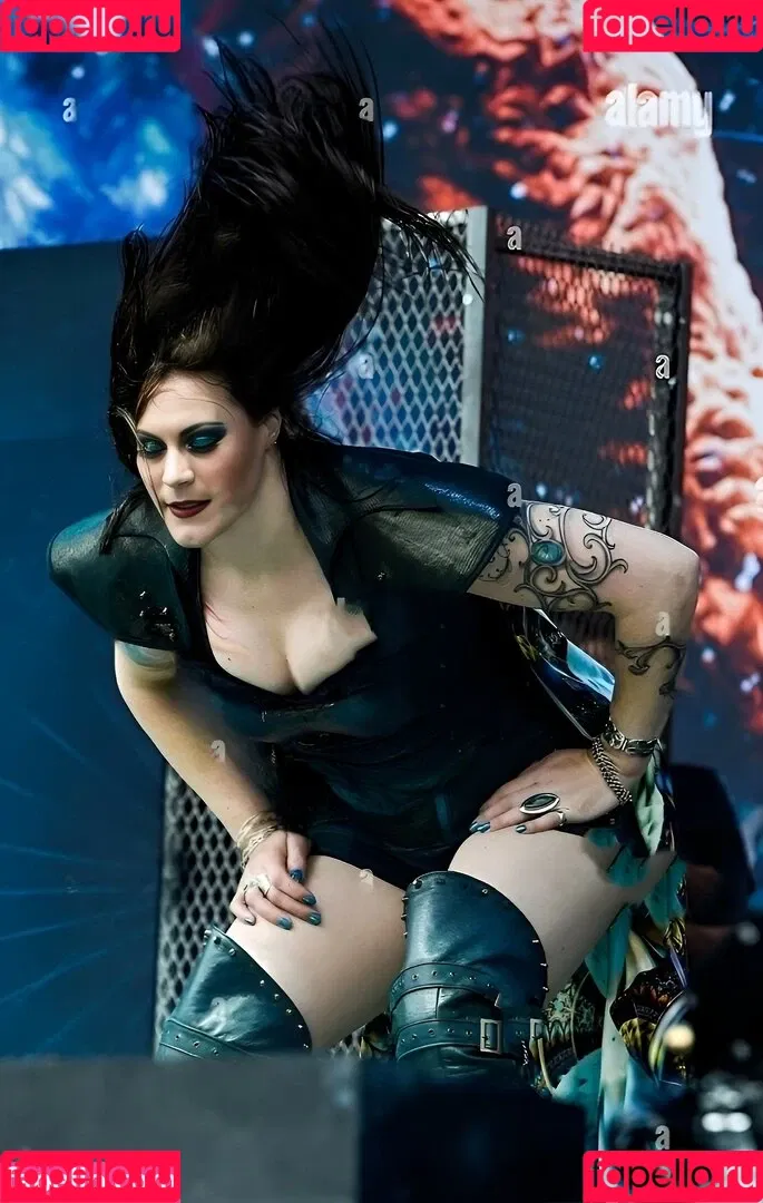 Floor Jansen Onlyfans Photo Gallery 