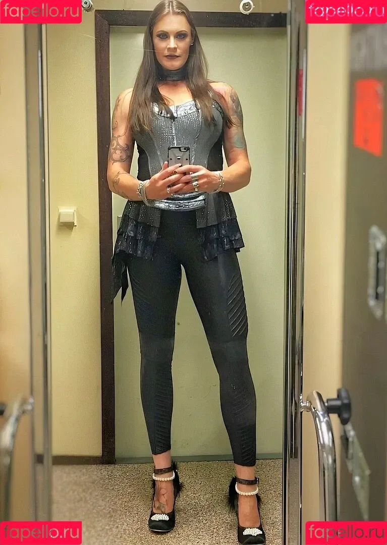 Floor Jansen Onlyfans Photo Gallery 