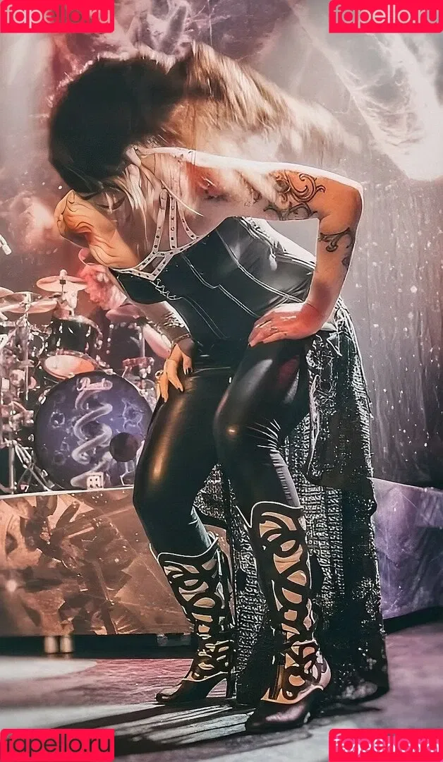 Floor Jansen Onlyfans Photo Gallery 
