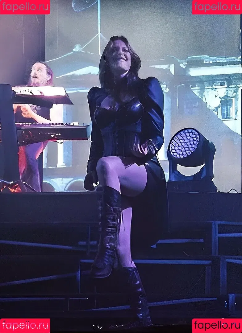 Floor Jansen Onlyfans Photo Gallery 