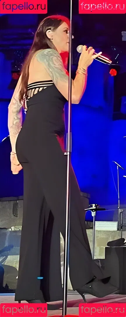 Floor Jansen Onlyfans Photo Gallery 