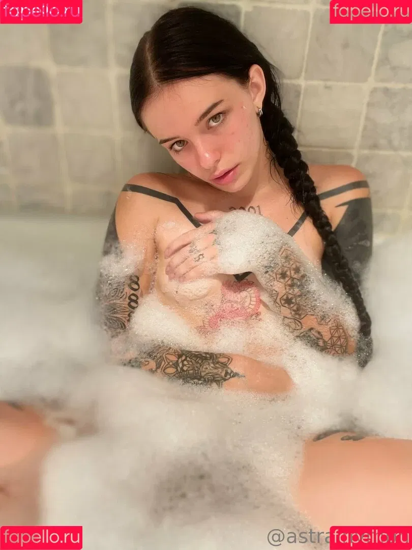 astralnympf Onlyfans Photo Gallery 