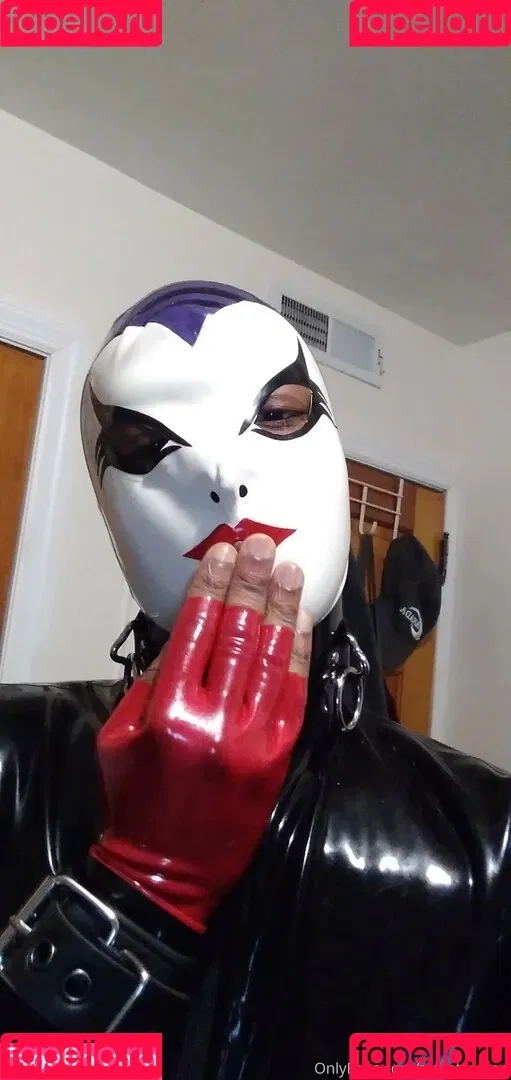 sir_latexman Onlyfans Photo Gallery 