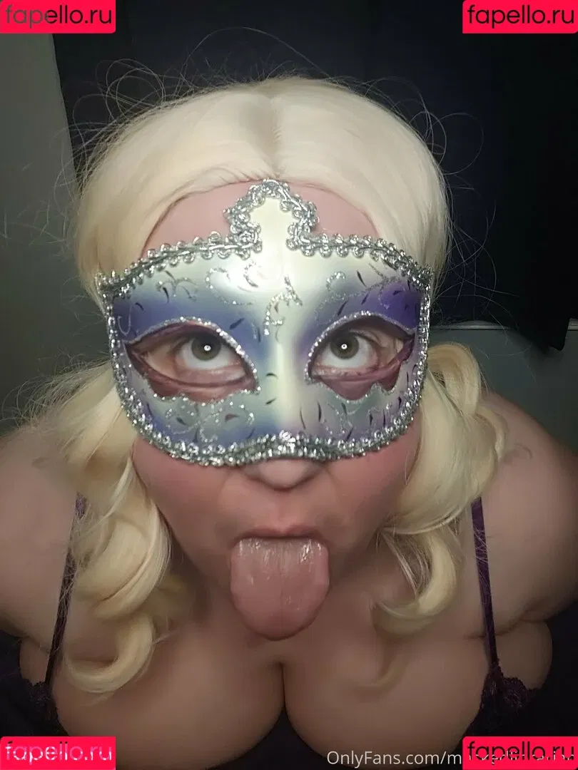 maskedlibrarian Onlyfans Photo Gallery 