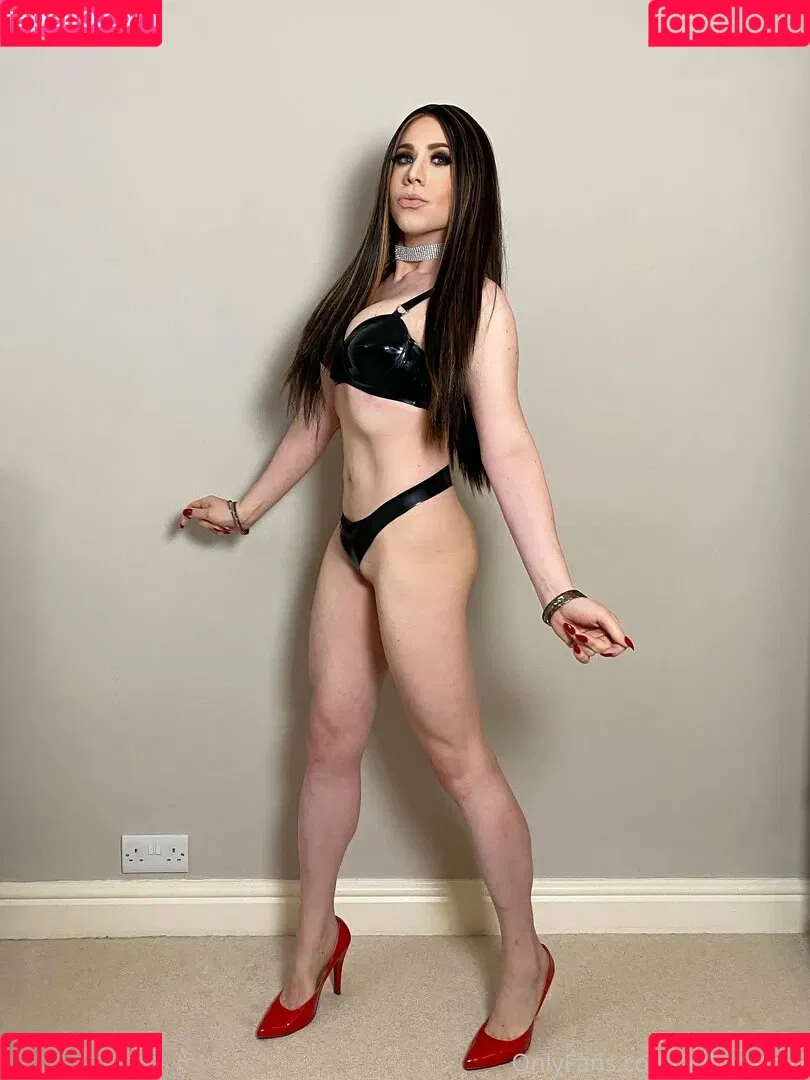 abbycatsuk Onlyfans Photo Gallery 