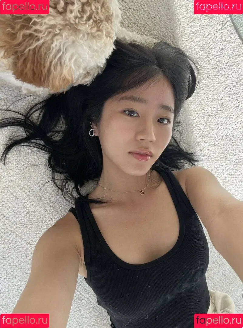 Evelyn Ha Onlyfans Photo Gallery 