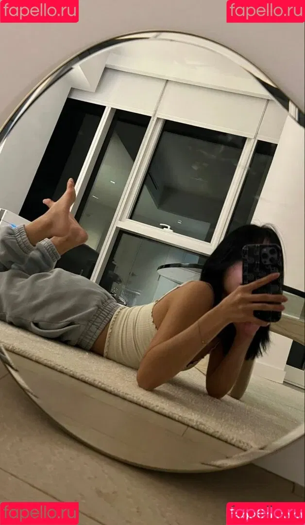 Evelyn Ha Onlyfans Photo Gallery 