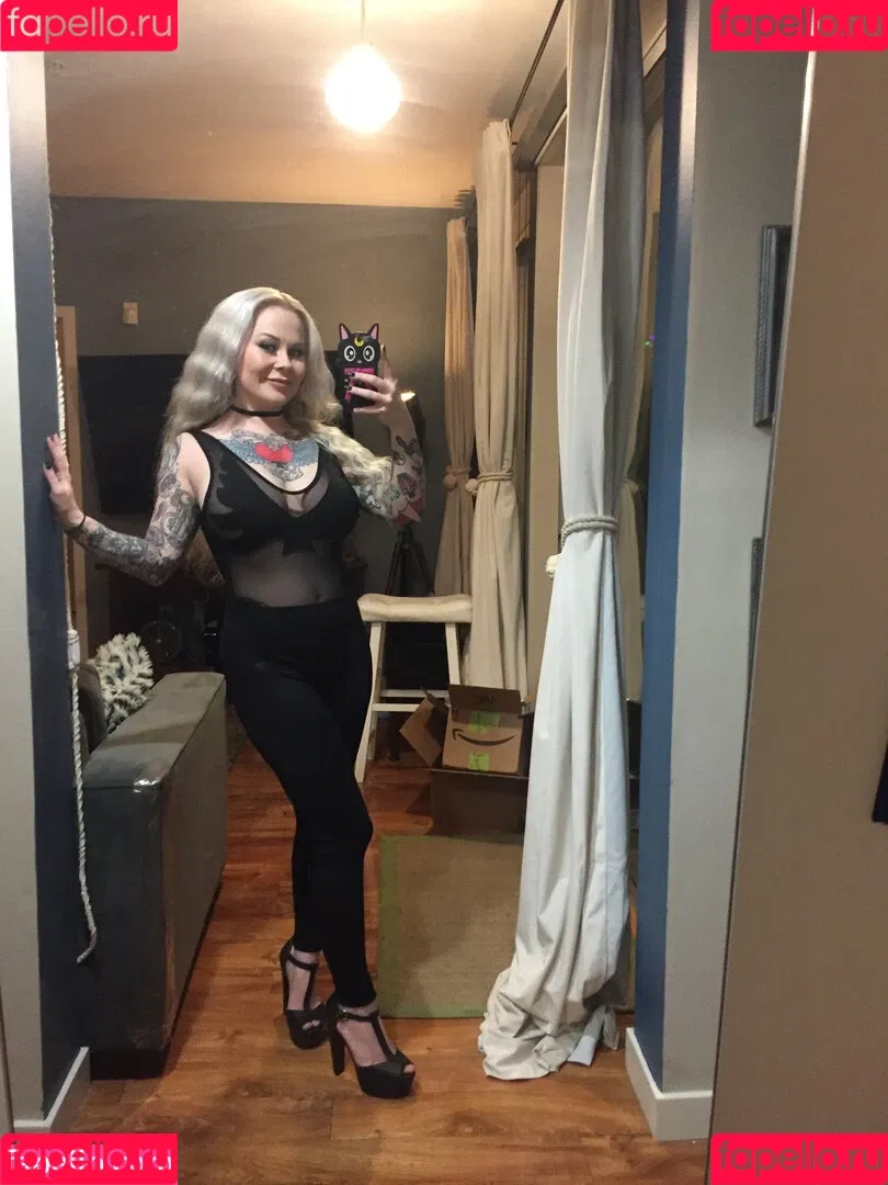 Meowmistidawn Onlyfans Photo Gallery 