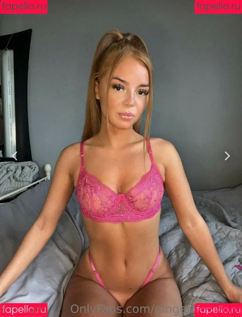 Chloe Ward Onlyfans Photo Gallery 