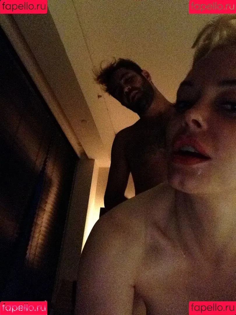 Rose Mcgowan Onlyfans Photo Gallery 