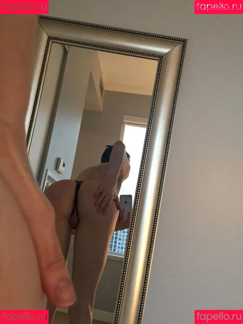 Rose Mcgowan Onlyfans Photo Gallery 