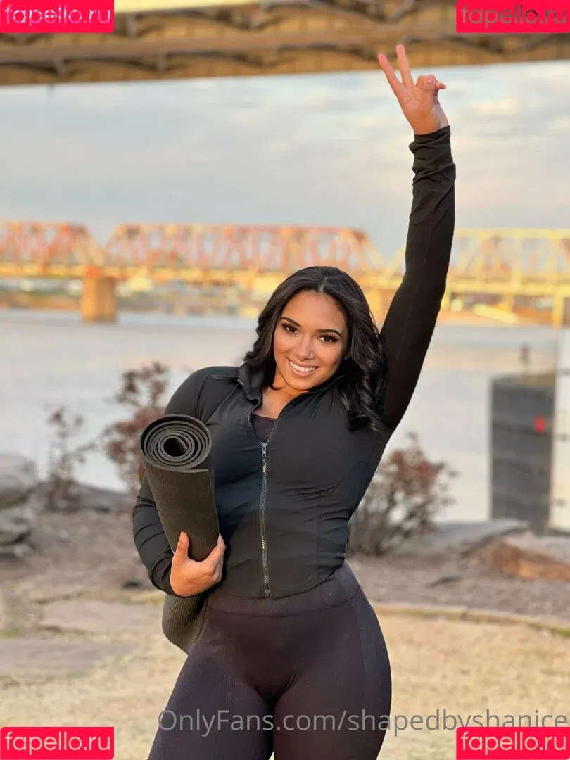 shapedbyshanice Onlyfans Photo Gallery 
