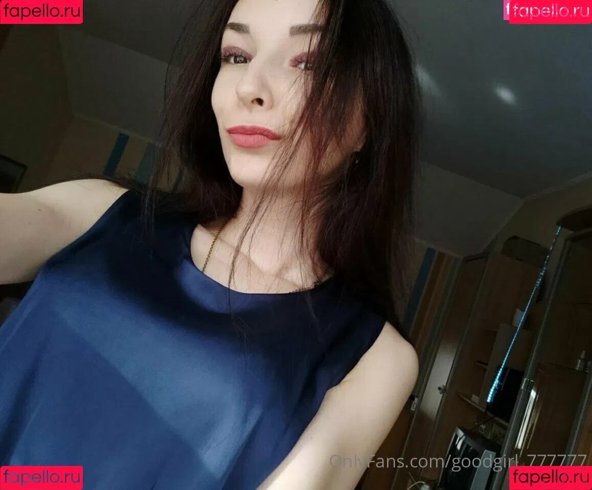 angelina_crystal Onlyfans Photo Gallery 