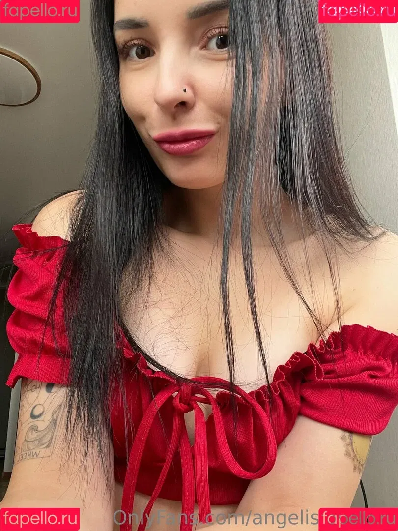 angelina_crystal Onlyfans Photo Gallery 