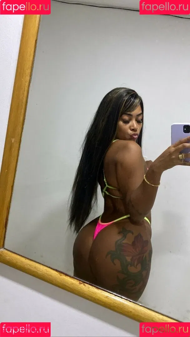 Cynthya Cybelle Onlyfans Photo Gallery 