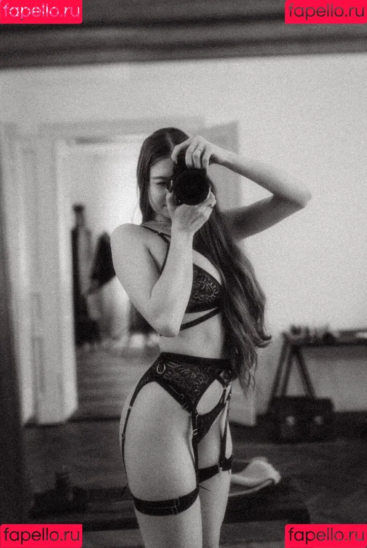 Amelia Korczak Onlyfans Photo Gallery 