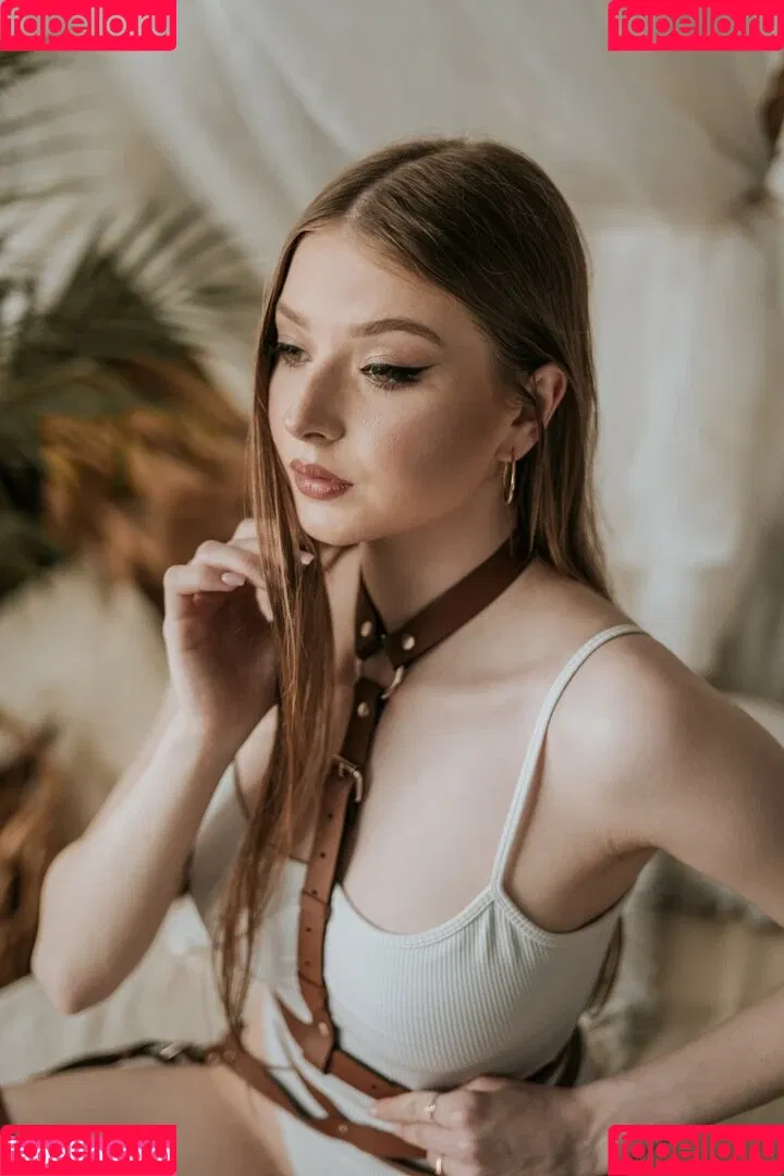 Amelia Korczak Onlyfans Photo Gallery 