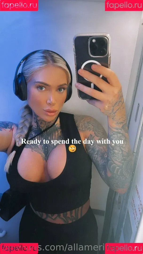 Christina Savoyy Onlyfans Photo Gallery 