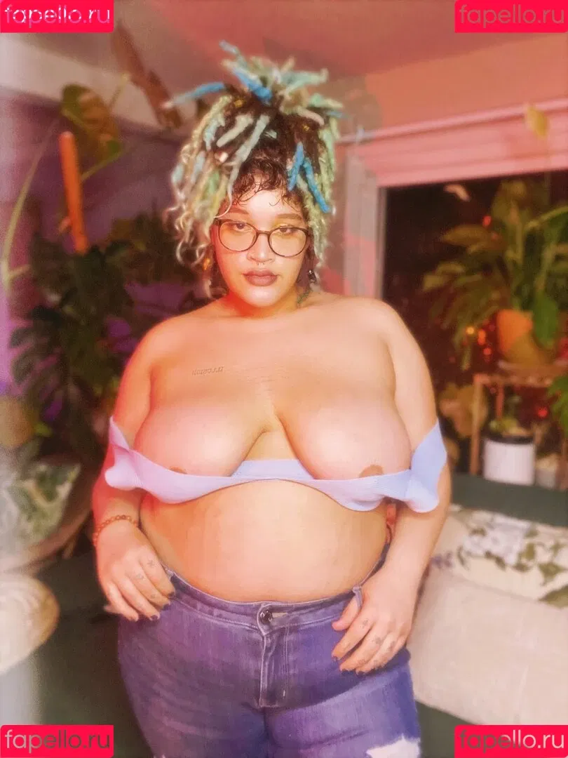 StickyEmpress Onlyfans Photo Gallery 