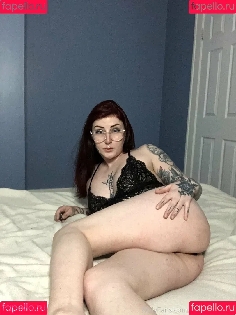 sinisterlilith Onlyfans Photo Gallery 