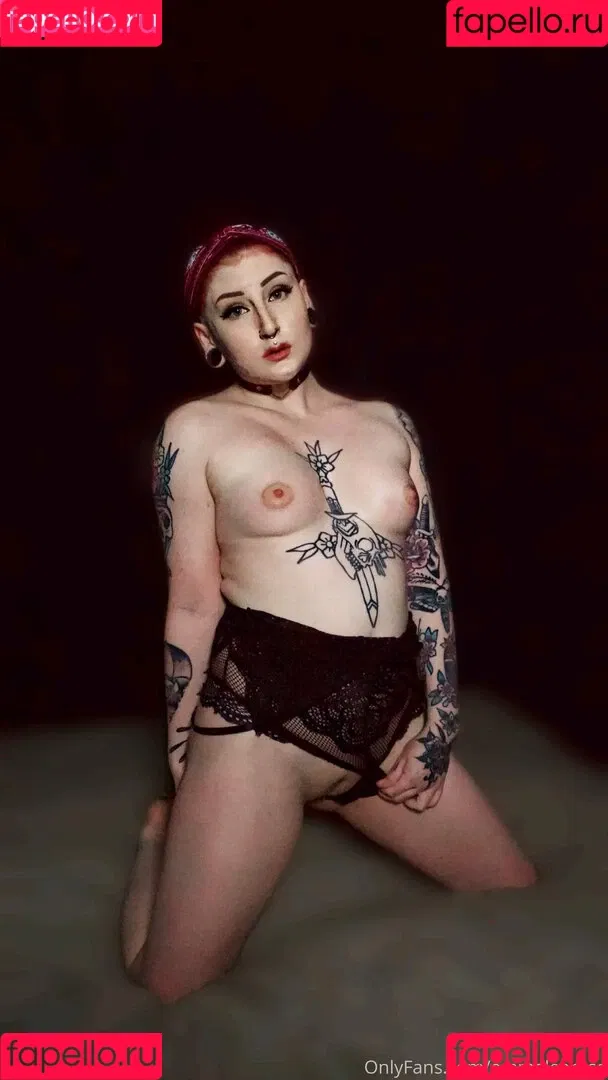 sinisterlilith Onlyfans Photo Gallery 