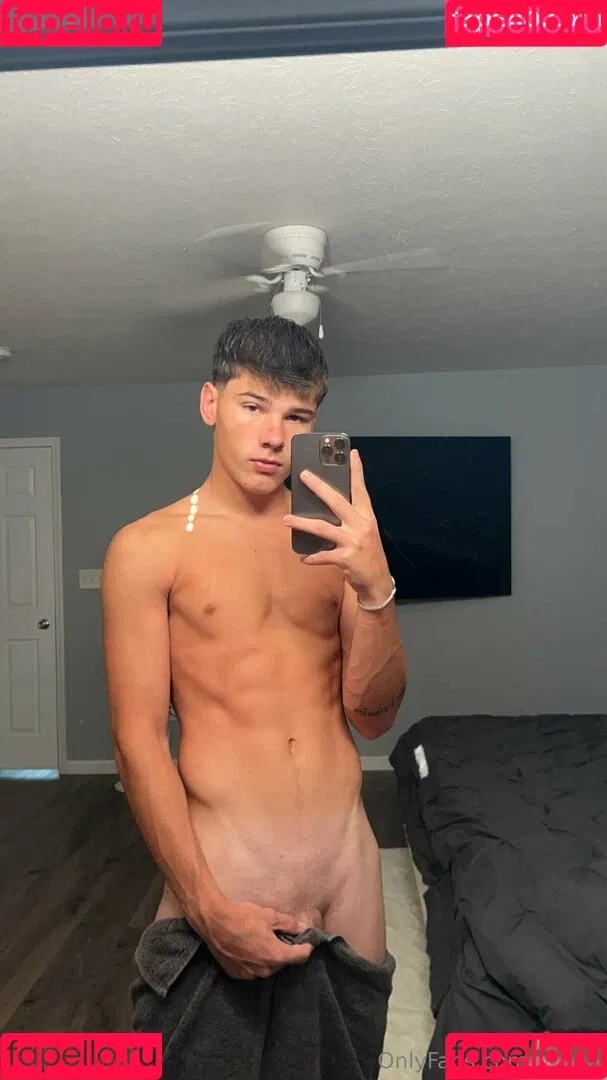 opash Onlyfans Photo Gallery 