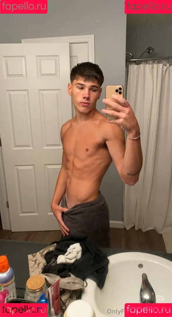 opash Onlyfans Photo Gallery 