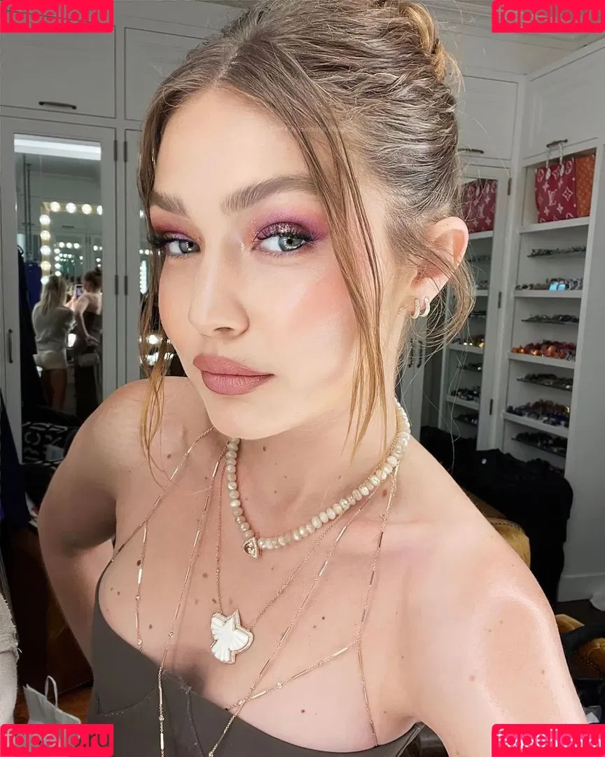 Gigi Hadid Onlyfans Photo Gallery 