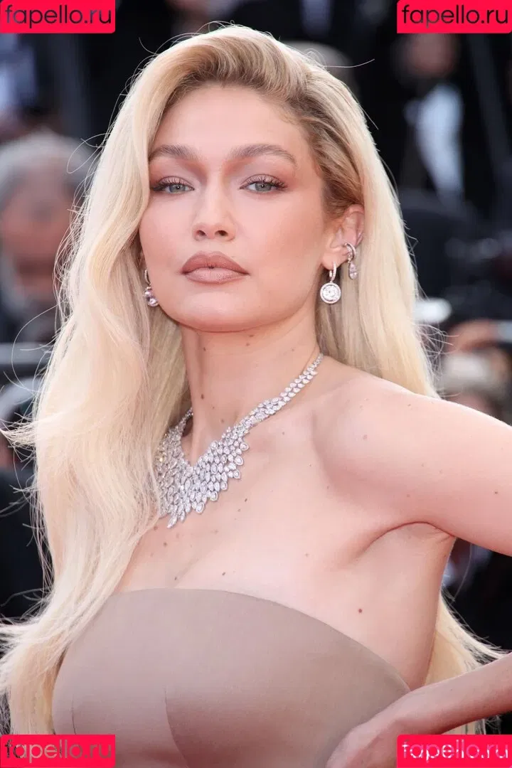 Gigi Hadid Onlyfans Photo Gallery 